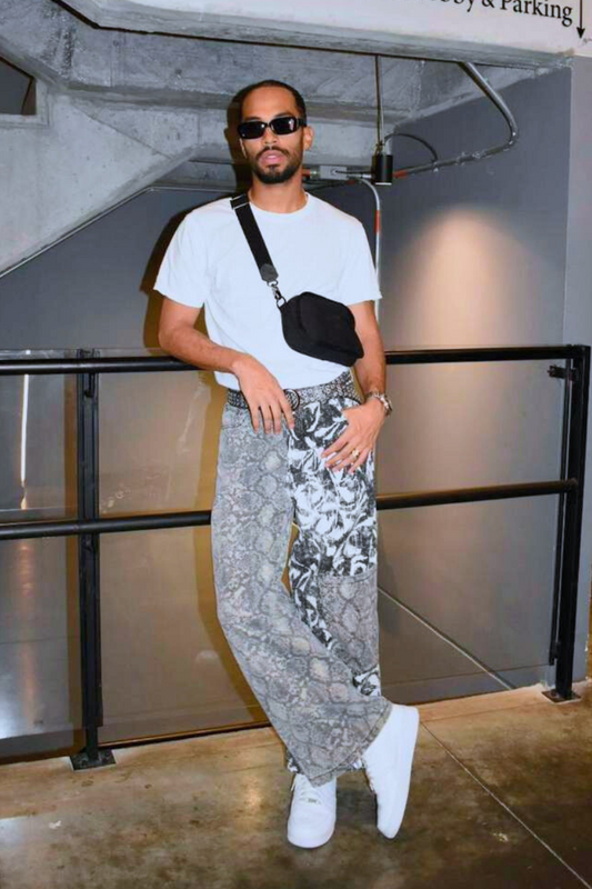 INTO MICRO NIGHT EDITION