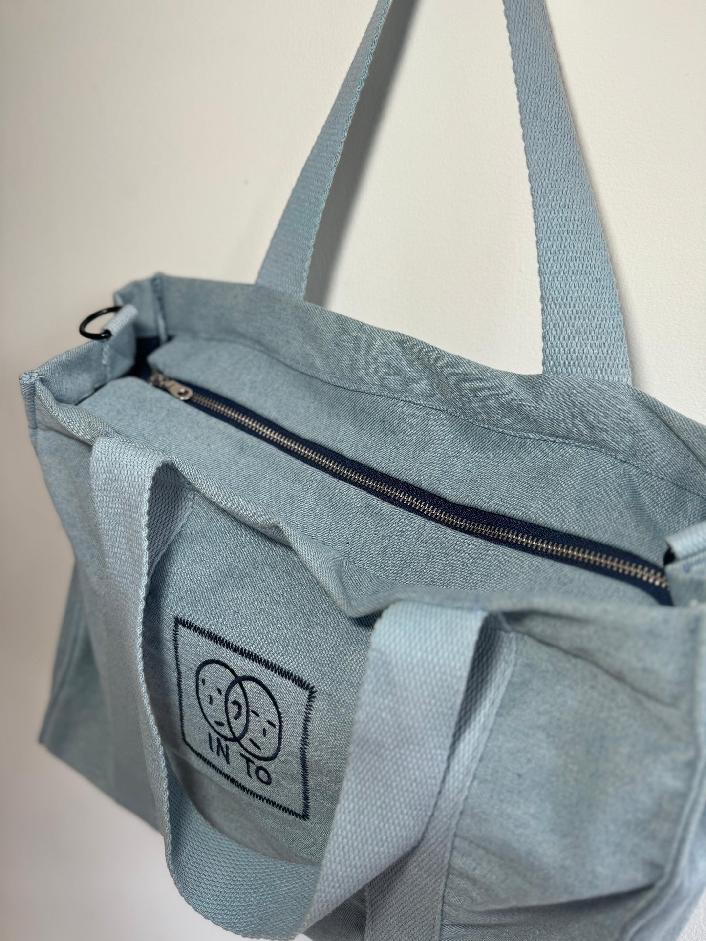 INTO ZIP GRANDE - SKY EDITION