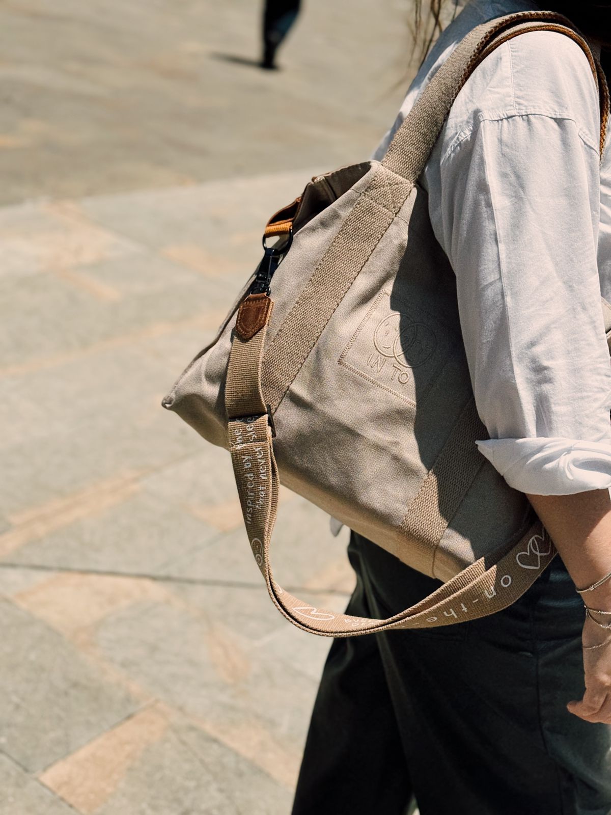 Into FLIP Grande - Lava Edition (doble faz)